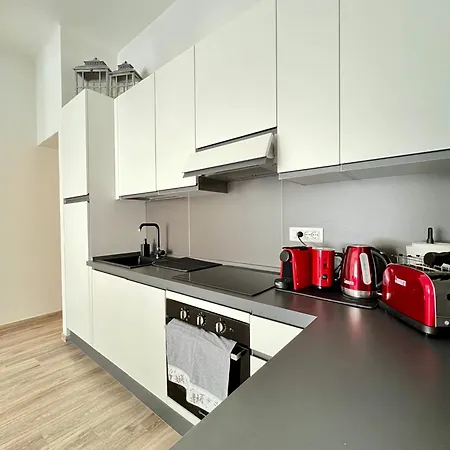 La - Puzzle House Apartment *