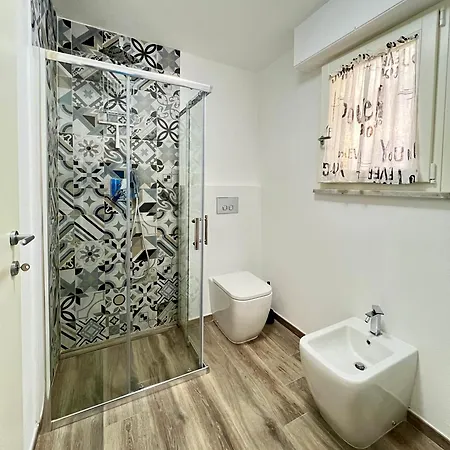 La - Puzzle House Appartement Viareggio