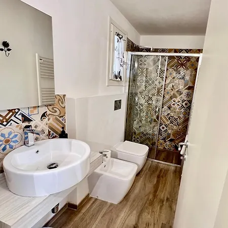 Apartment La - Puzzle House